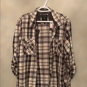 GUESS Mens button down shirt with tags.